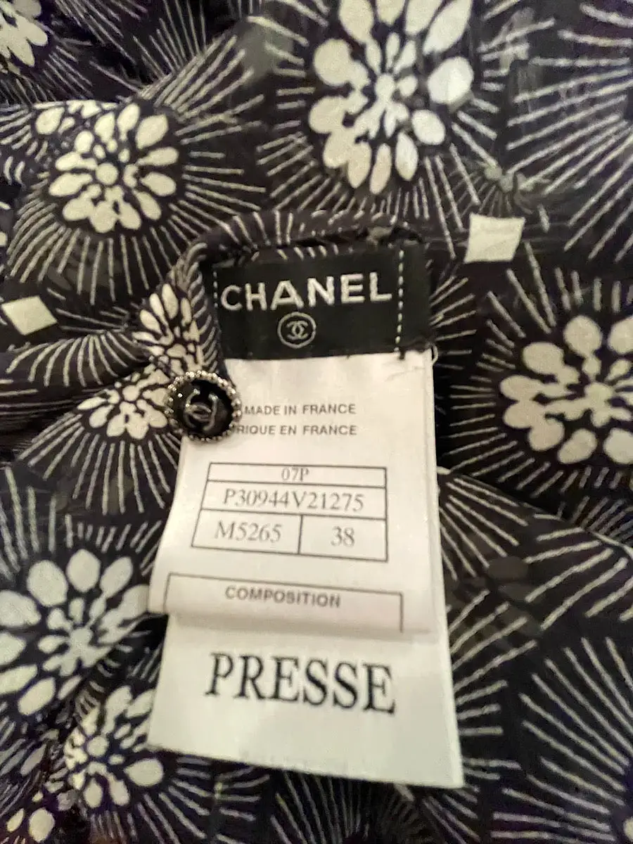 Chanel 07P, 2007 Spring Black Floral Silk Dress FR 38 US 4/6