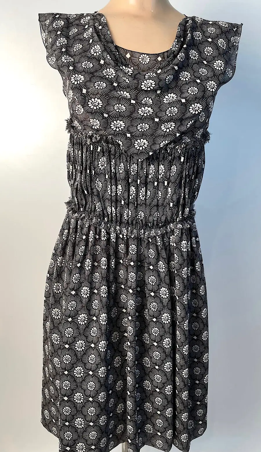 Chanel 07P, 2007 Spring Black Floral Silk Dress FR 38 US 4/6