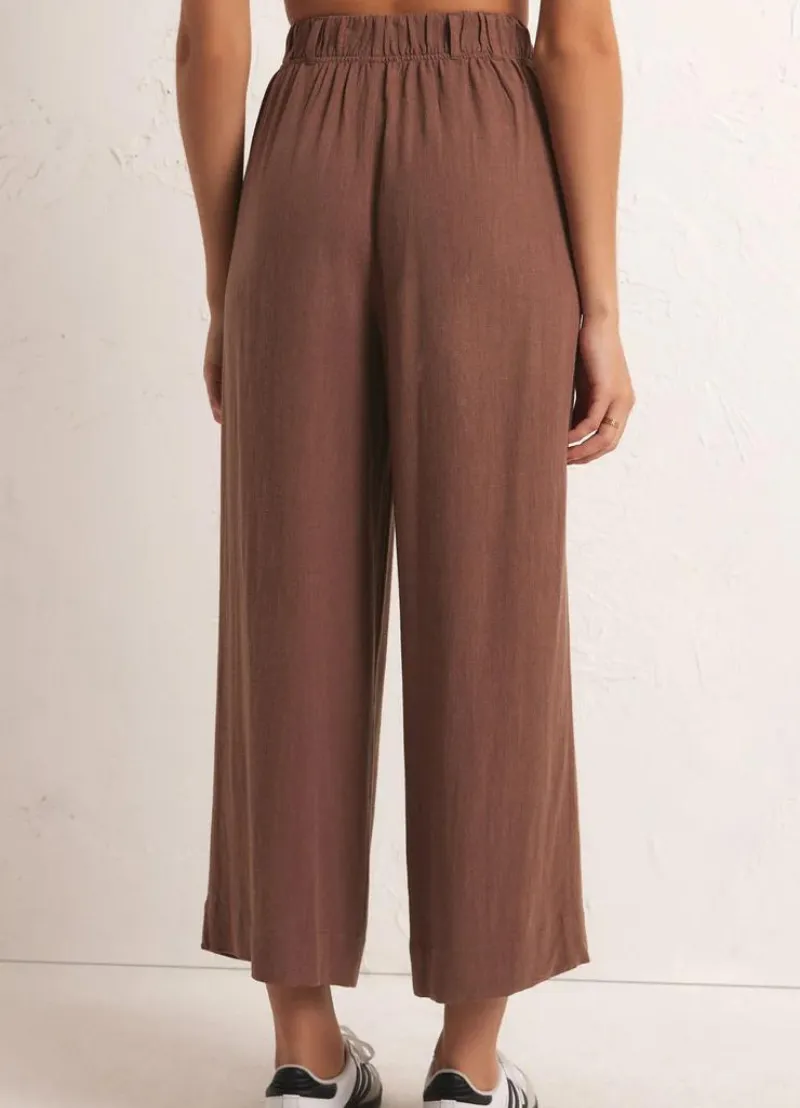 Farah Pant