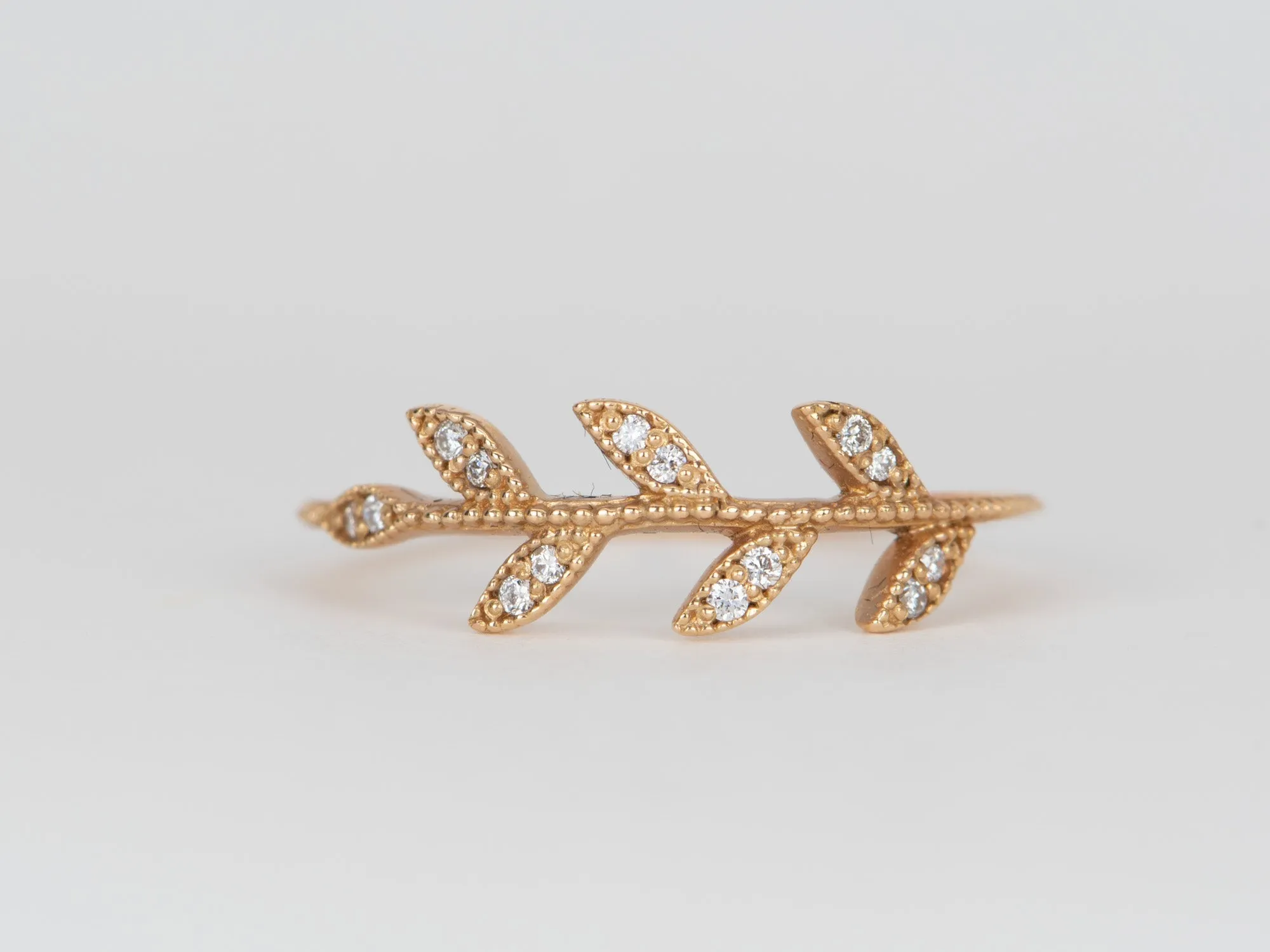 Nature-Inspired Leaf Ring with Diamonds 18K Rose Gold T043