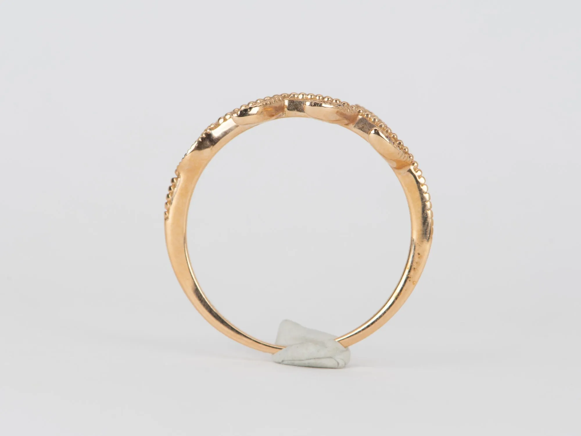 Nature-Inspired Leaf Ring with Diamonds 18K Rose Gold T043