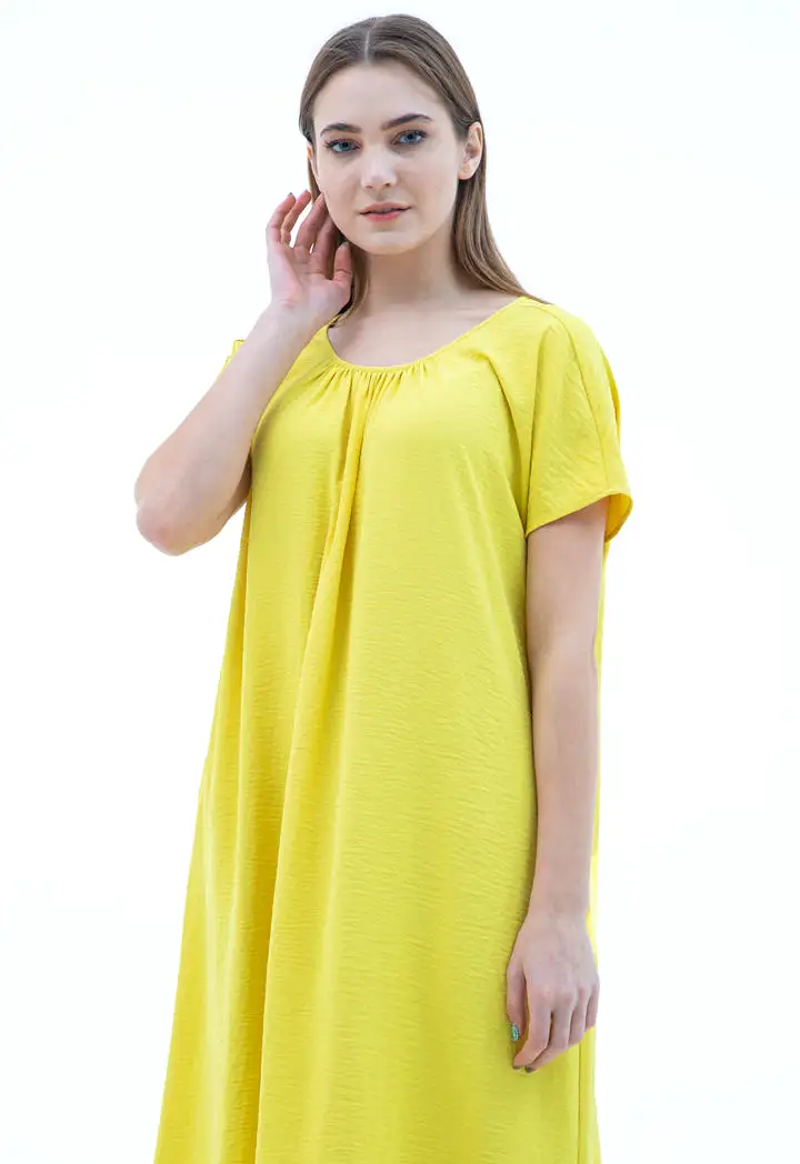 Scooped Neck Solid Dress