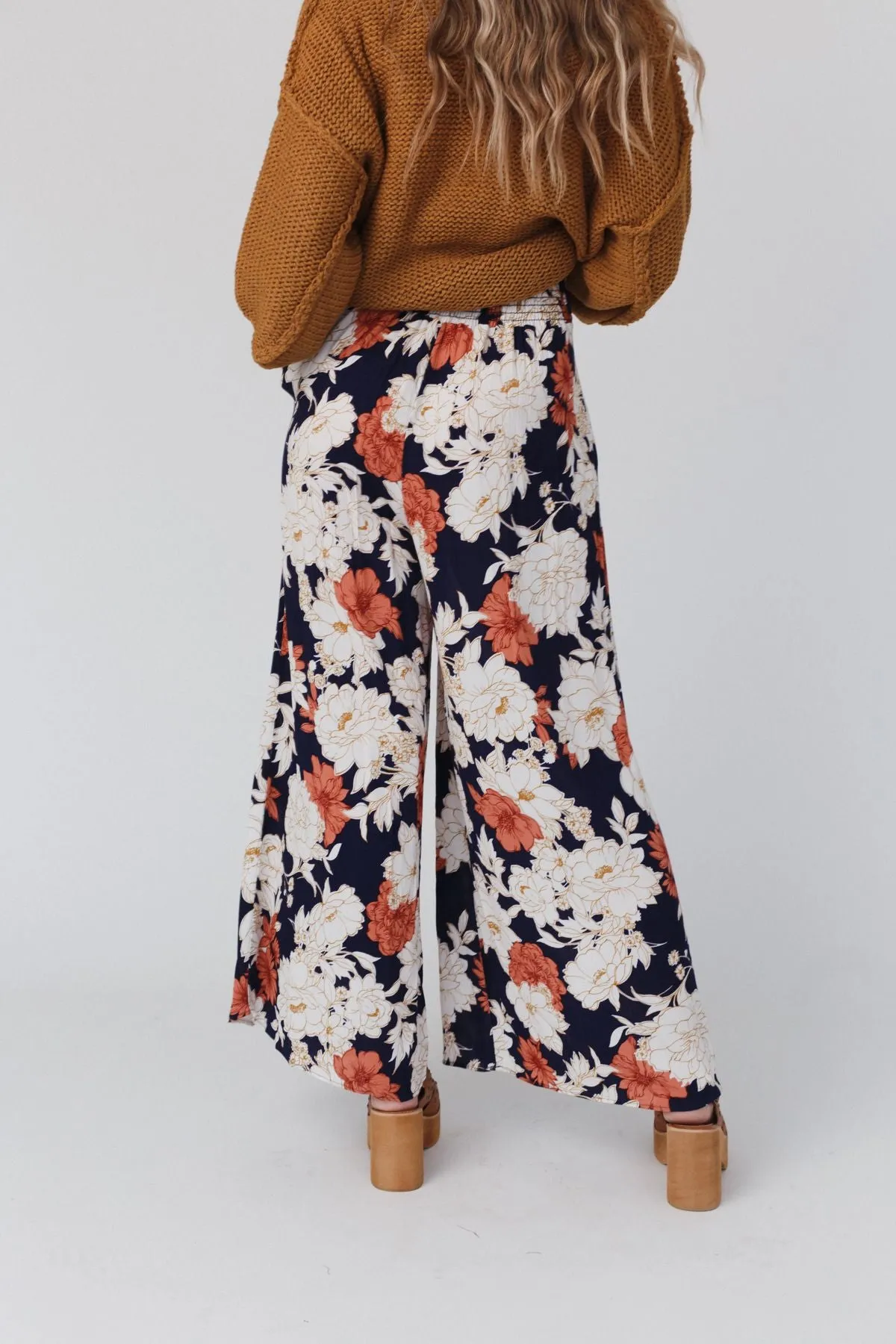 Treasure Floral Wide Leg Pants - Navy