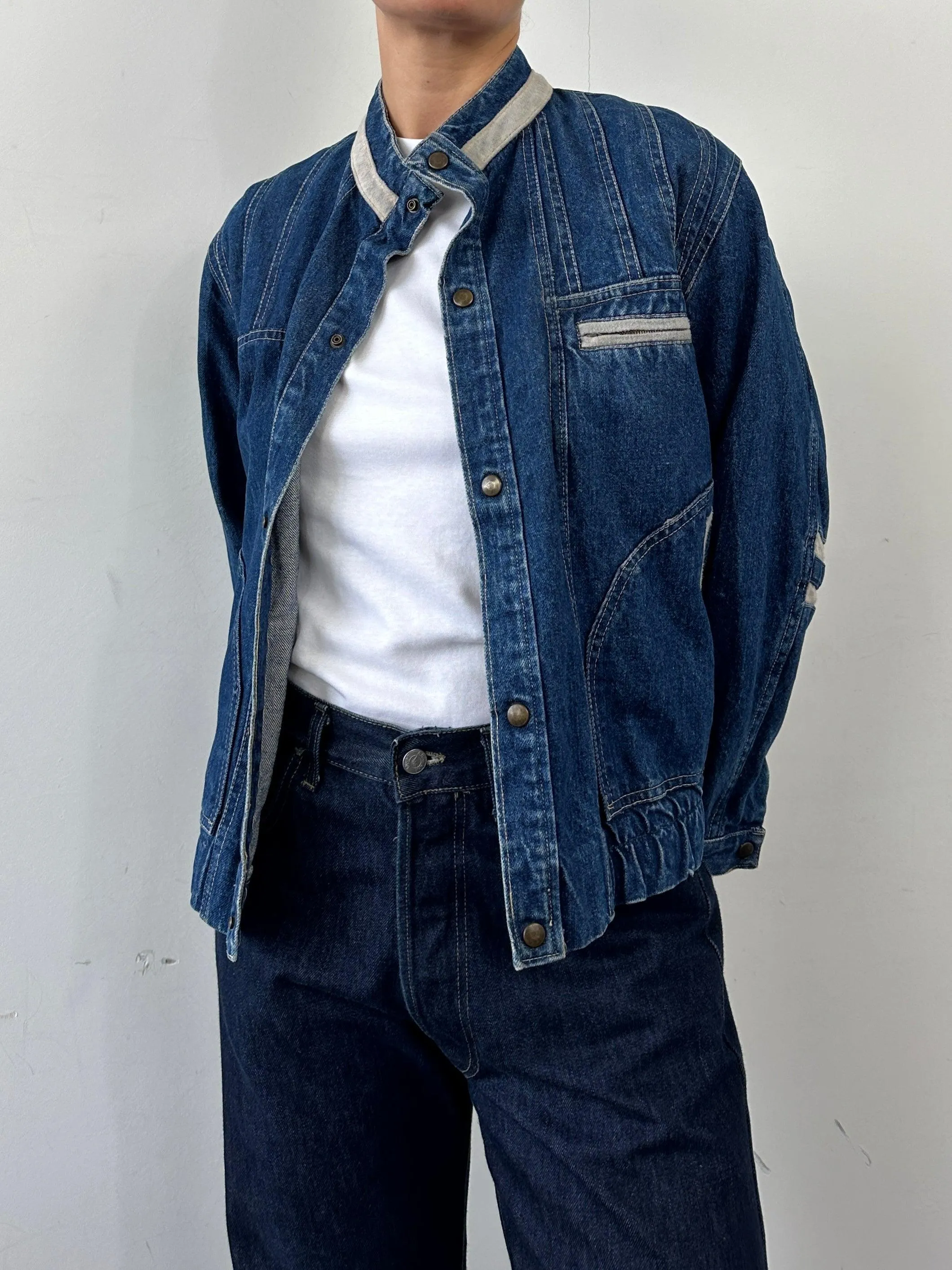 Vintage Contrast Stitch Denim Jacket - S/M